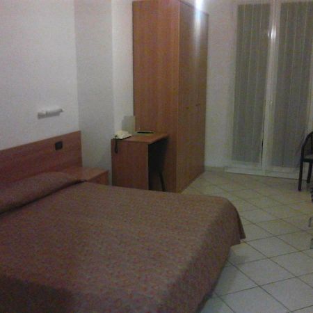 Hotel Adriana Laigueglia Esterno foto