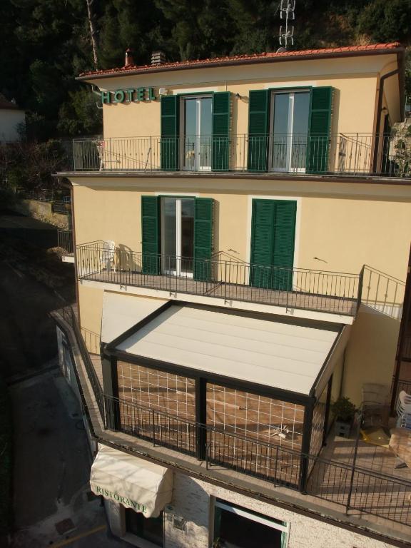 Hotel Adriana Laigueglia Esterno foto
