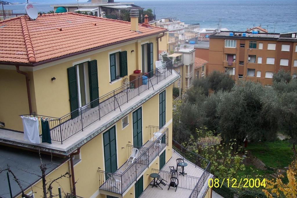 Hotel Adriana Laigueglia Esterno foto
